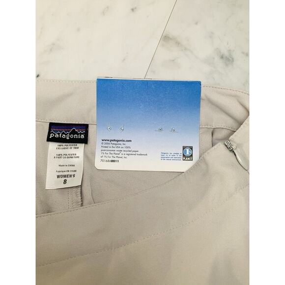 PATAGONIA Duway Skirt 8 Dove Grey Skort Built-In Shorts Zip Side Vents 58610 NWT - Picture 4 of 8